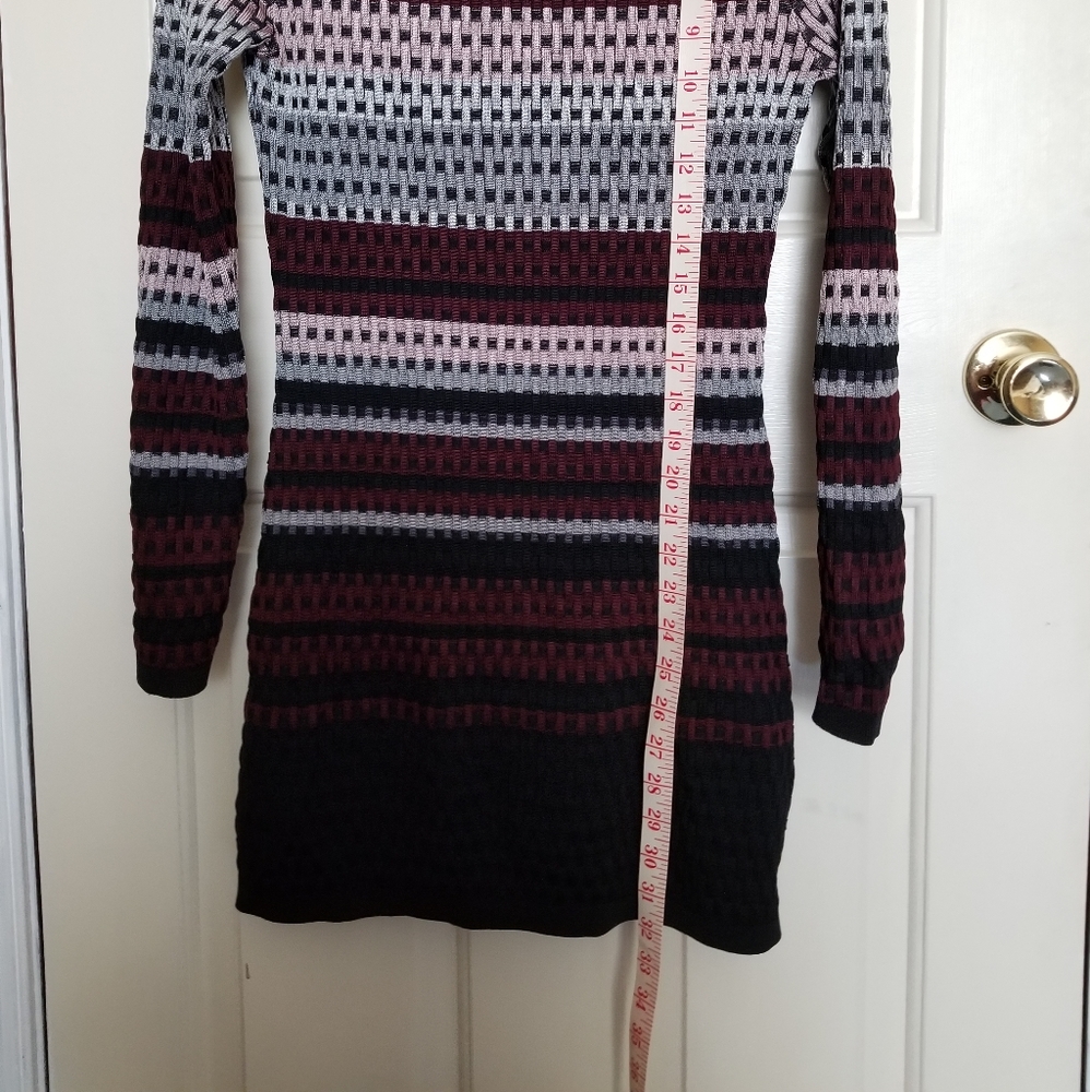 ⚘WHBM tunic sweater - Picture 3 of 3